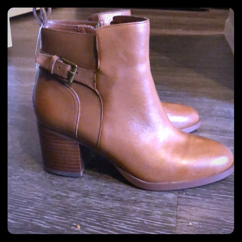 Genna Lauren by Ralph Lauren Boots